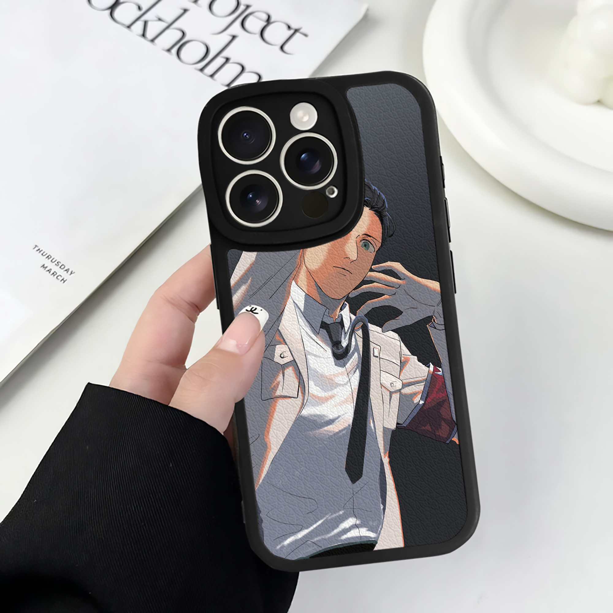 （画像用） 進撃の巨人 Attack on Titan 【iPhone 16シリーズ対応】シリコンスマホケース（レザー調） 材質：シリコン
